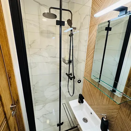 アパート Cozy ハープサル